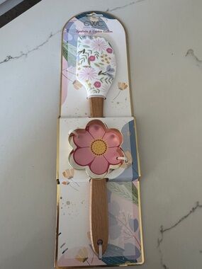 Floral Spatula & Flower Cookie Cutter Set - Pink Floral